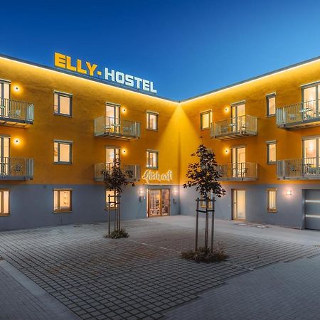 Elly Hostel Freiberg Bagian luar foto