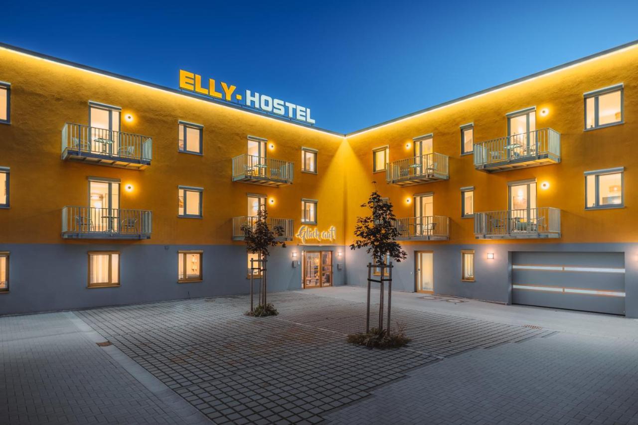 Elly Hostel Freiberg Bagian luar foto
